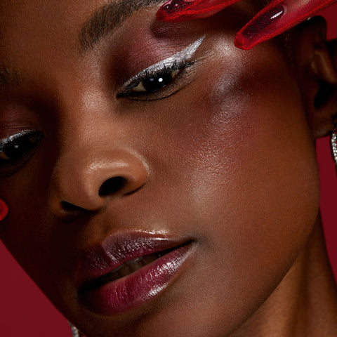 the vampire diaries x silver face & eye pen product from Lottie